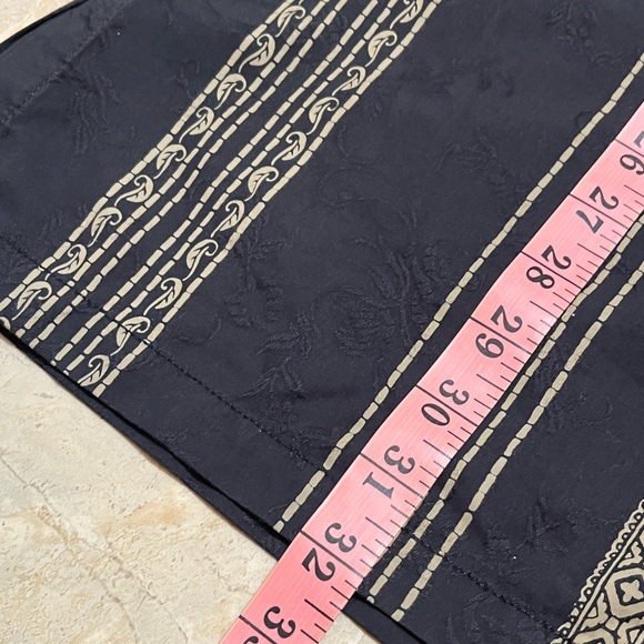 Tommy Bahama Men's Shirt Sz. L. - Picture 9 of 10